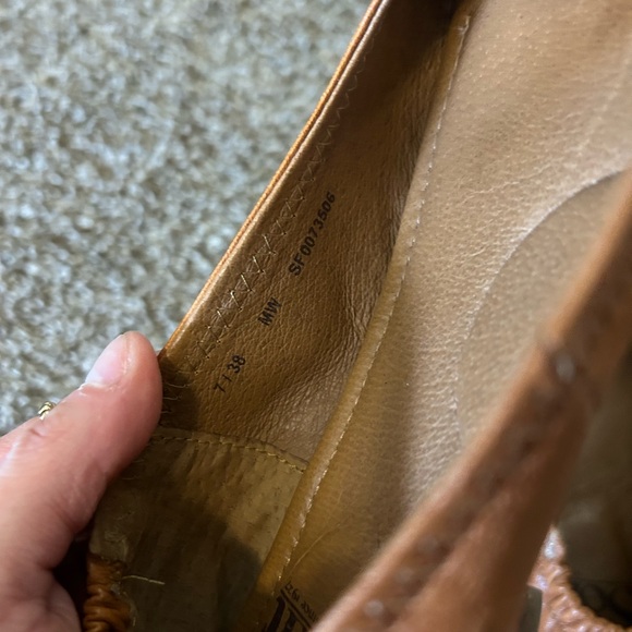 Sofft Kenni Genuine Leather Ballet Flats In camel  Size 7 - Picture 3 of 6